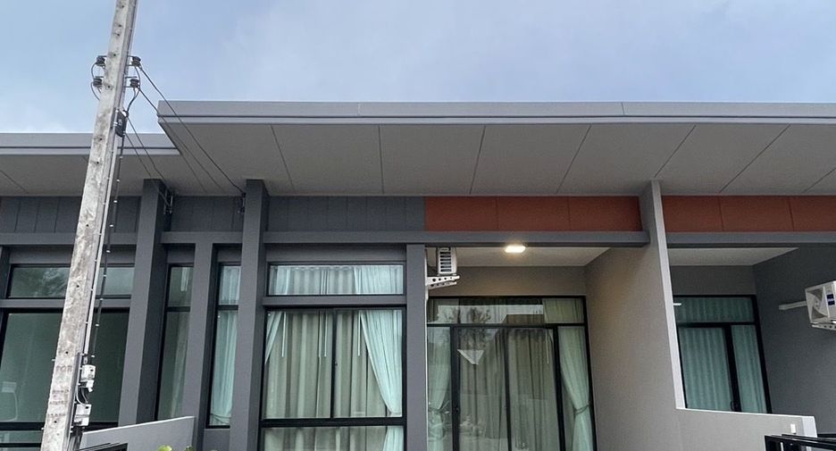 For rent 2 bedrooms townhouse in Thalang, Phuket