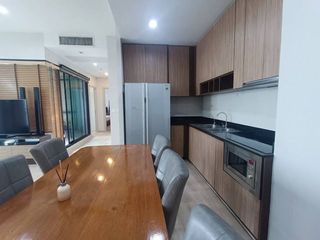 For sale 4 bedrooms condo in Watthana, Bangkok