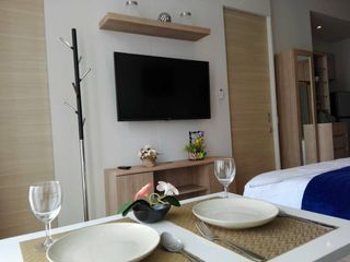 For rent studio condo in Khlong Toei, Bangkok
