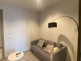 Condo en alquiler de 1 habitaciones en Huai Khwang, Bangkok