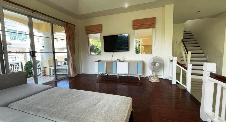 For sale 3 bedrooms house in Prawet, Bangkok