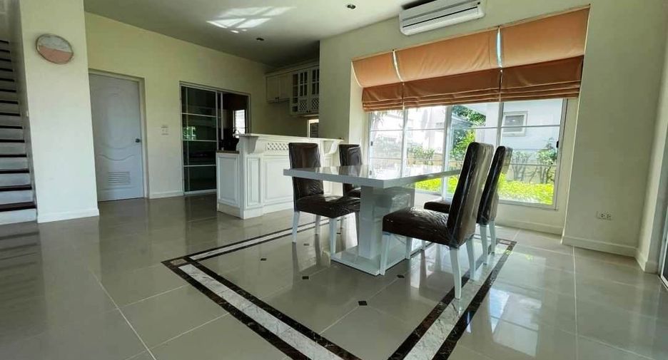 For sale 3 bedrooms house in Prawet, Bangkok