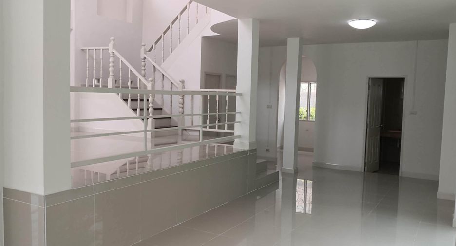 For sale そして for rent 4 ベッドルーム house in Min Buri, Bangkok
