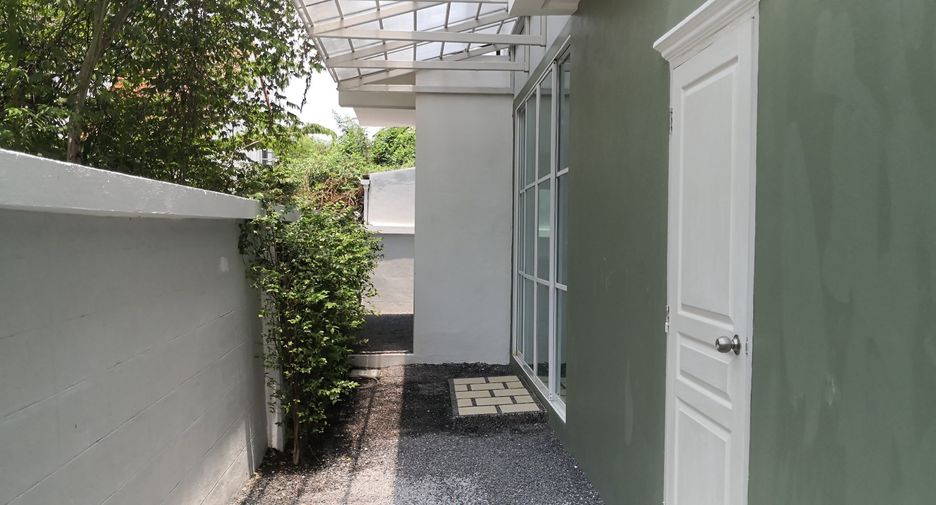 For sale そして for rent 4 ベッドルーム house in Min Buri, Bangkok