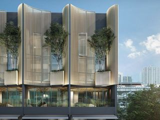 For sale 3 ベッドルーム townhouse in Khlong Toei, Bangkok