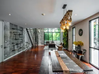 For rent 3 ベッドルーム condo in Pathum Wan, Bangkok