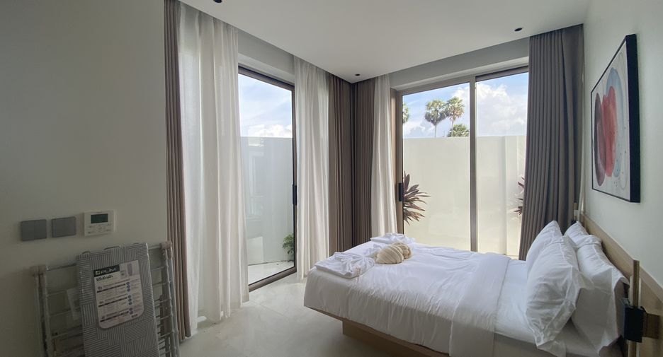 For sale 4 bedrooms villa in Thalang, Phuket