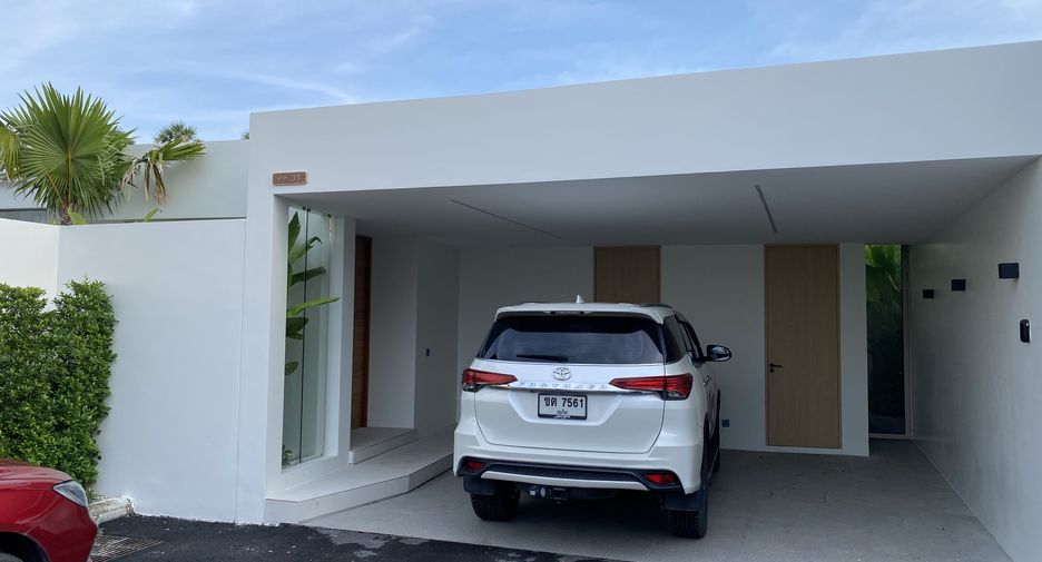 For sale 4 bedrooms villa in Thalang, Phuket