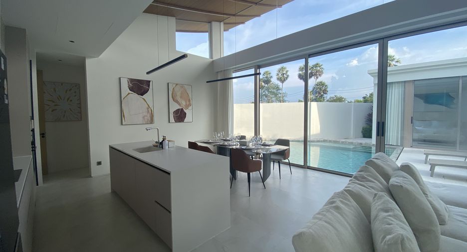 For sale 4 bedrooms villa in Thalang, Phuket