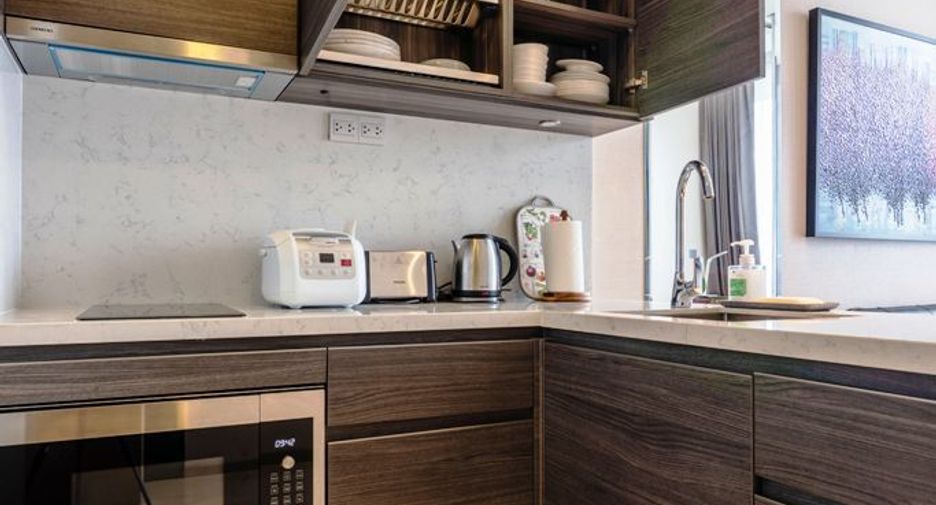 For rent 1 bed condo in Watthana, Bangkok
