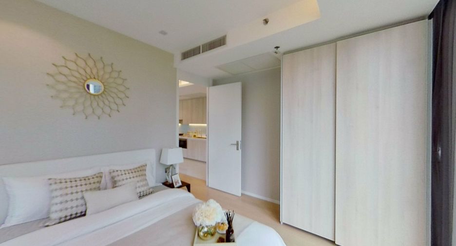 For sale 2 bedrooms condo in Watthana, Bangkok