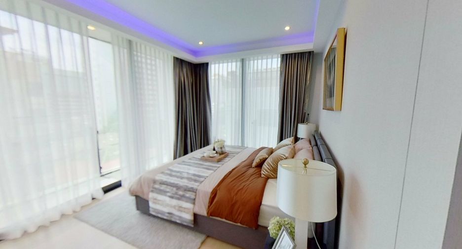 For sale 2 bedrooms condo in Watthana, Bangkok