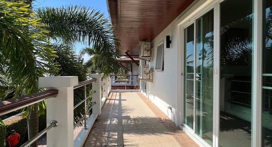 For rent 3 bedrooms house in Mueang Phuket, Phuket