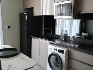For rent 2 bedrooms condo in Ratchathewi, Bangkok