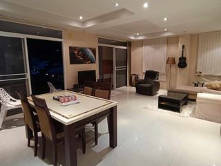 Condo en venta de 2 habitaciones en Kathu, Phuket