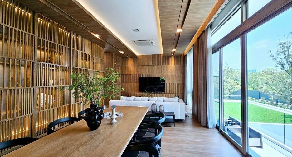 For rent 3 bedrooms house in Saphan Sung, Bangkok