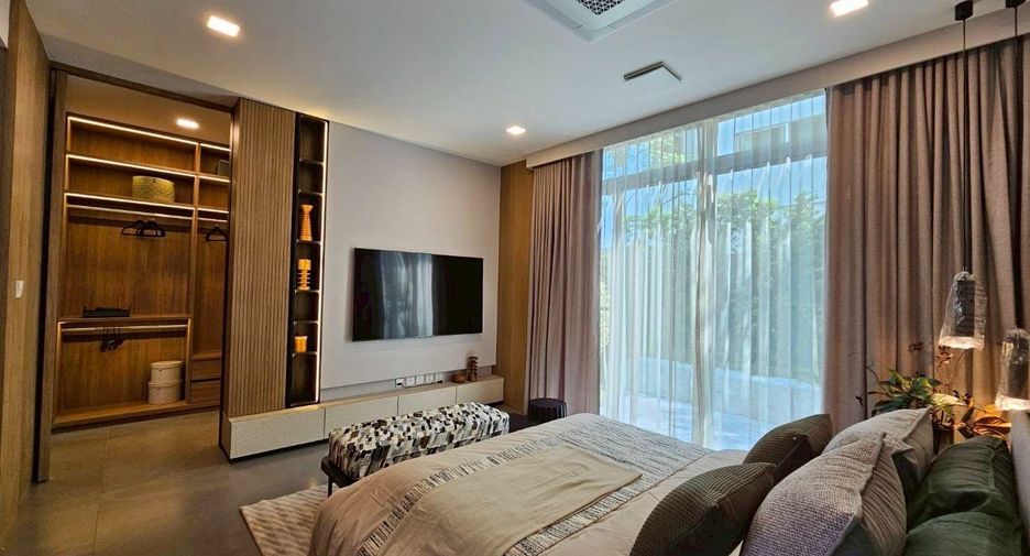 For rent 3 bedrooms house in Saphan Sung, Bangkok