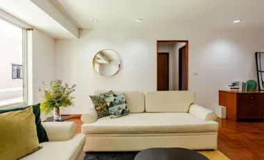 For rent 4 bedrooms condo in Khlong Toei, Bangkok