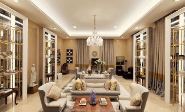 For sale 3 bedrooms condo in Khlong Toei, Bangkok