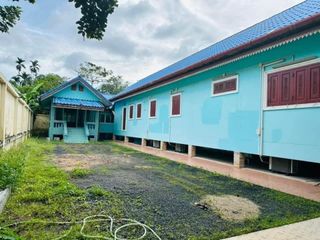 For sale 4 bedrooms house in Thalang, Phuket