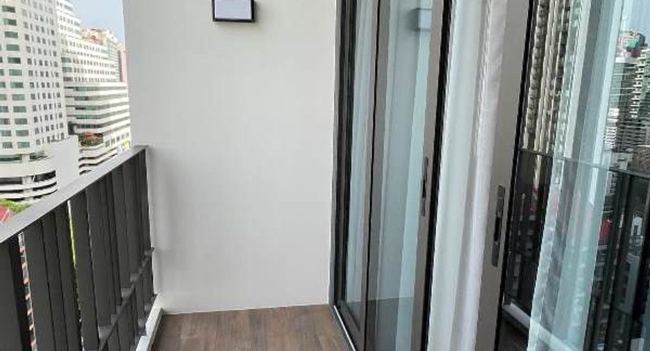 For sale 2 bedrooms condo in Khlong Toei, Bangkok