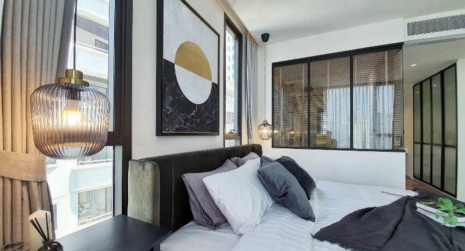For sale 2 bedrooms condo in Khlong Toei, Bangkok