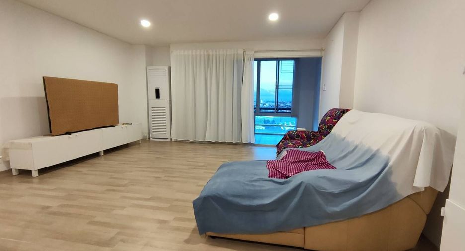 For rent 2 bedrooms condo in Bang Na, Bangkok