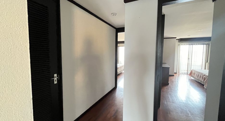 À louer 3 chambres appartement à Phaya Thai, Bangkok