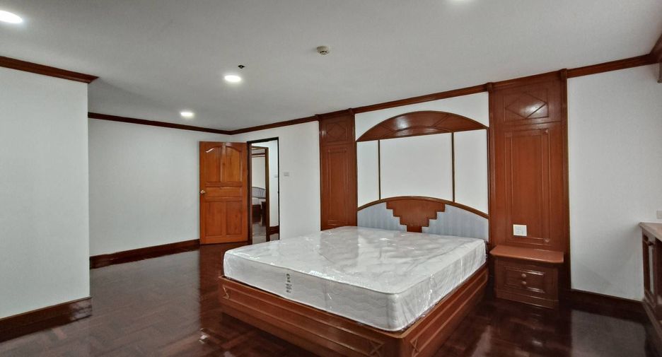 ให้เช่า 3 ห้องนอน อพาร์ทเม้นท์ ใน วัฒนา, กรุงเทพฯ