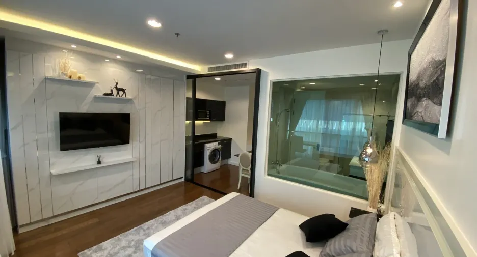 À louer studio condo à Pathum Wan, Bangkok