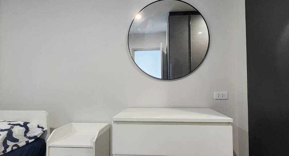 For rent 1 bed condo in Bang Rak, Bangkok