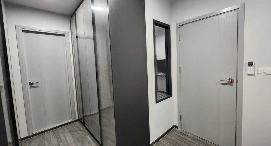 For rent 1 bed condo in Bang Rak, Bangkok