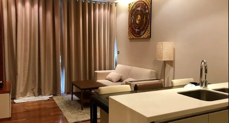For rent 1 bed condo in Khlong Toei, Bangkok