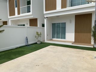 For sale 3 bedrooms house in Bueng Kum, Bangkok