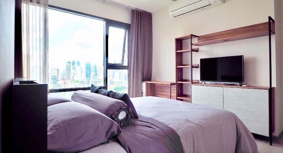 Condo en alquiler de 2 habitaciones en Khlong Toei, Bangkok
