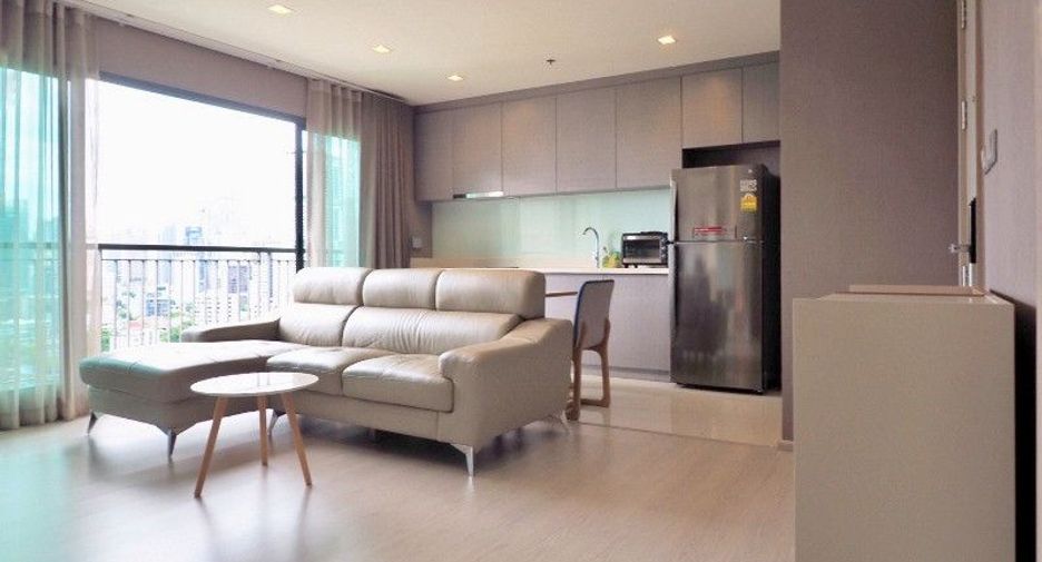 Condo en alquiler de 2 habitaciones en Khlong Toei, Bangkok