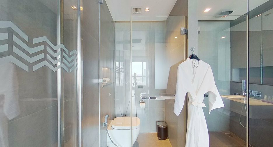 Wohnung zur Miete mit 2 Zimmer in Sathon, Bangkok