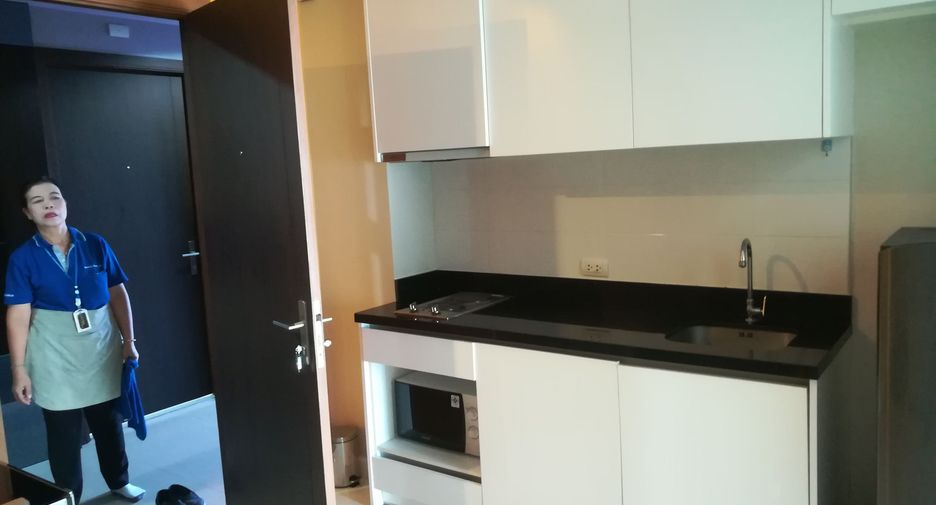 For rent 1 Beds condo in Khlong Toei, Bangkok