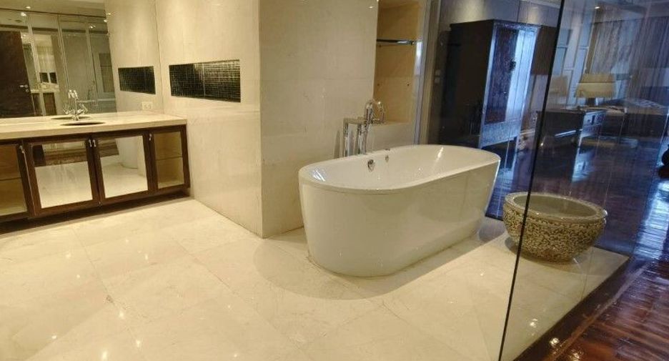For sale and for rent 2 bedrooms condo in Bang Rak, Bangkok