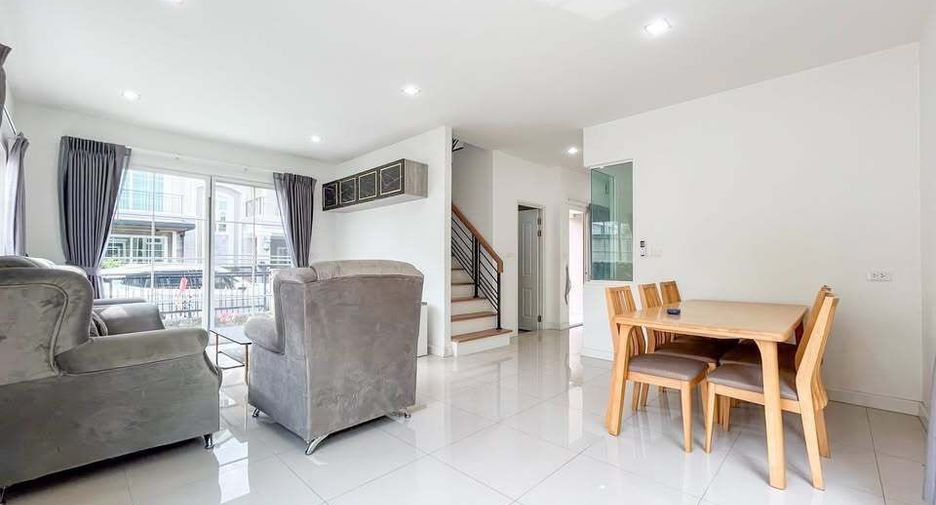 For rent 3 ベッドルーム house in Chom Thong, Bangkok