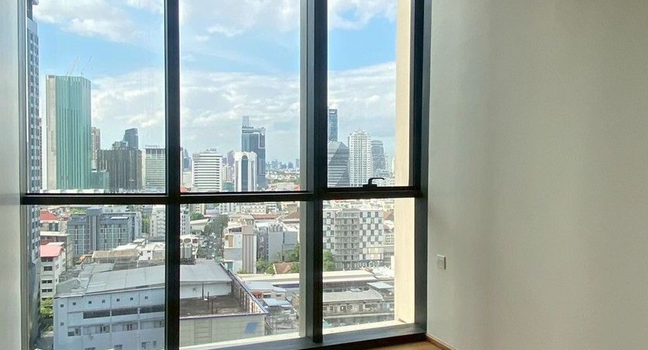 For sale 1 bed condo in Pathum Wan, Bangkok