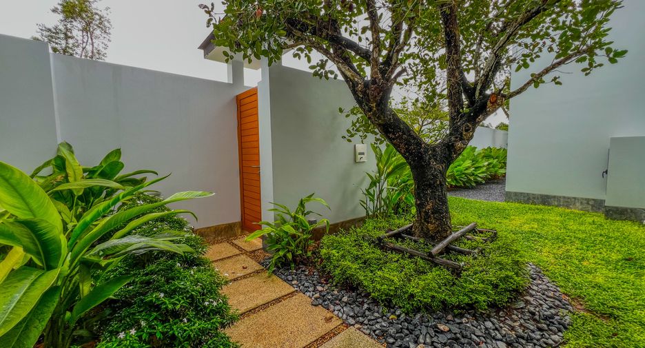 For sale 4 bedrooms villa in Thalang, Phuket