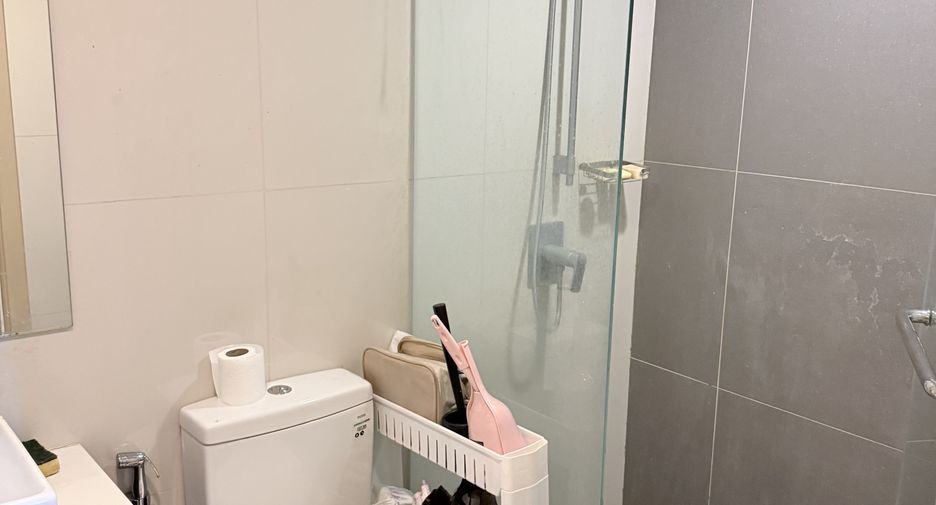 For sale 2 bedrooms condo in Phra Khanong, Bangkok