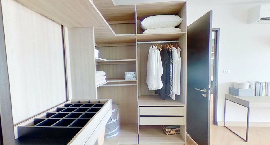 ขาย 3 ห้องนอน คอนโด ใน คลองเตย, กรุงเทพฯ