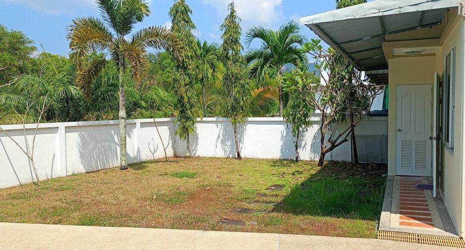 Haus zur Miete mit 3 Zimmer in Mueang Phuket, Phuket