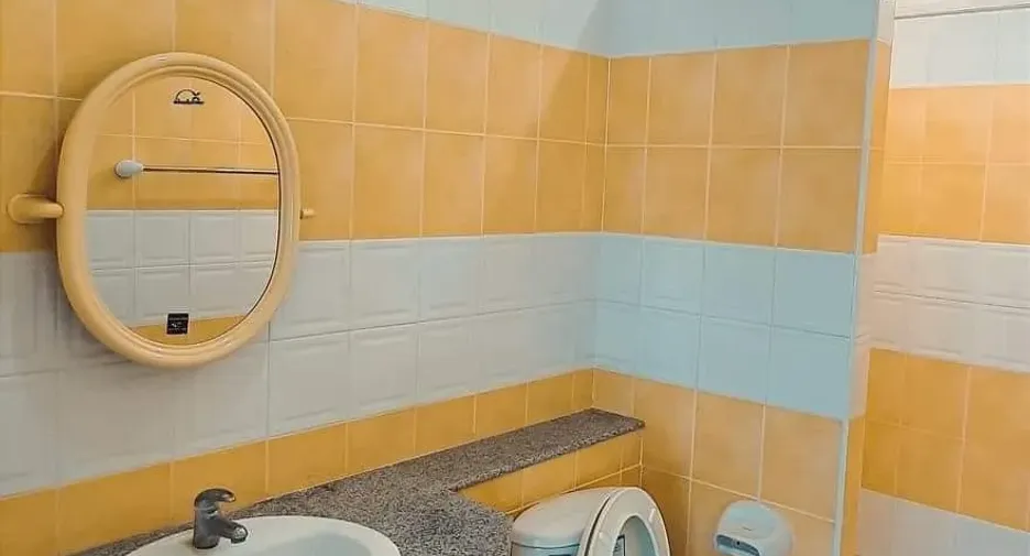 For rent 5 bedrooms townhouse in Prawet, Bangkok