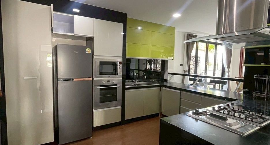 For sale and for rent 5 bedrooms villa in Thalang, Phuket