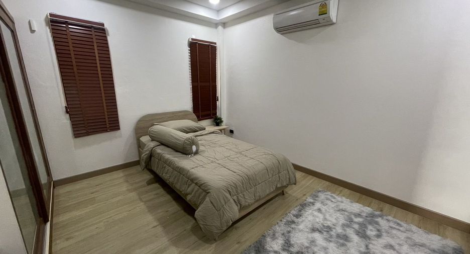 For sale and for rent 5 bedrooms villa in Thalang, Phuket