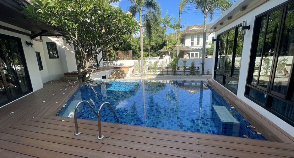 For sale and for rent 5 bedrooms villa in Thalang, Phuket