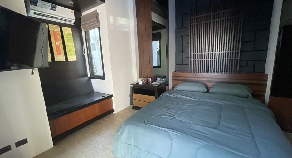 For sale and for rent 5 bedrooms villa in Thalang, Phuket